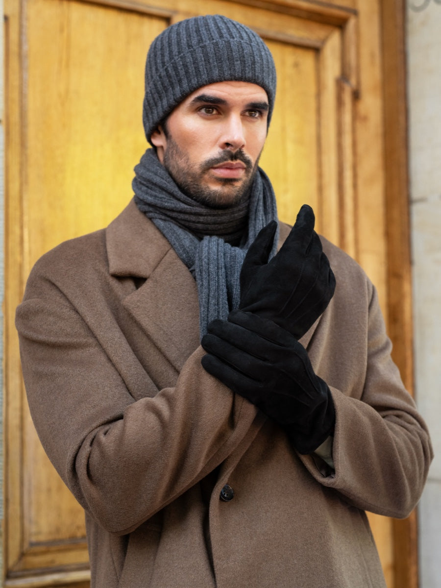 Napoli Dark Grey Cashmere Scarf: Italian 100% Cashmere – Timeless Elegance and Uncompromising Warmth