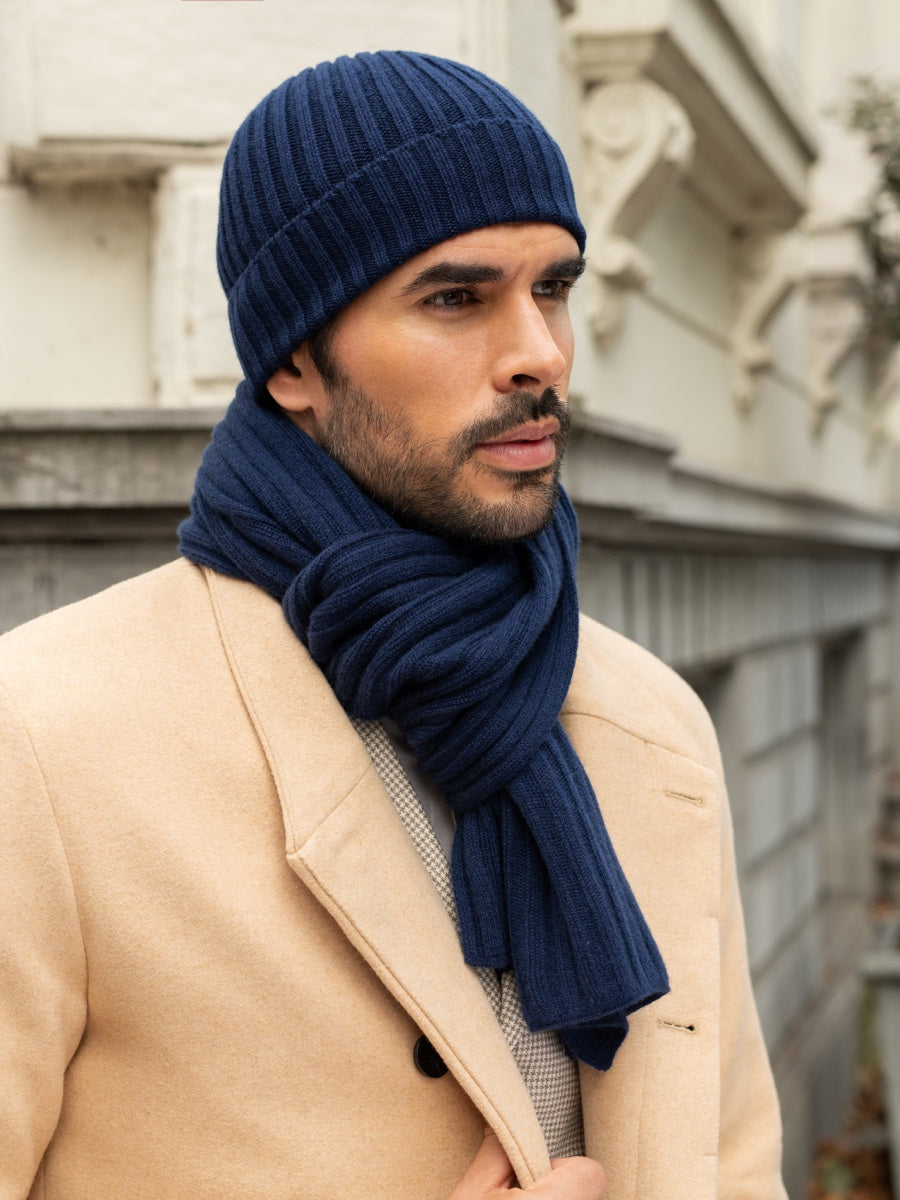 Napoli Navy Blue Cashmere Scarf: Italian 100% Cashmere – Unisex Luxury in Sophisticated Navy