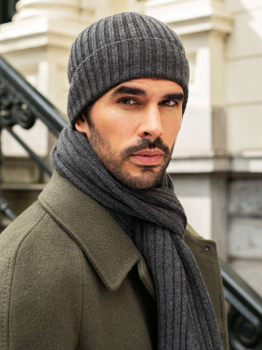 Napoli Cashmere Scarf in Dark Grey