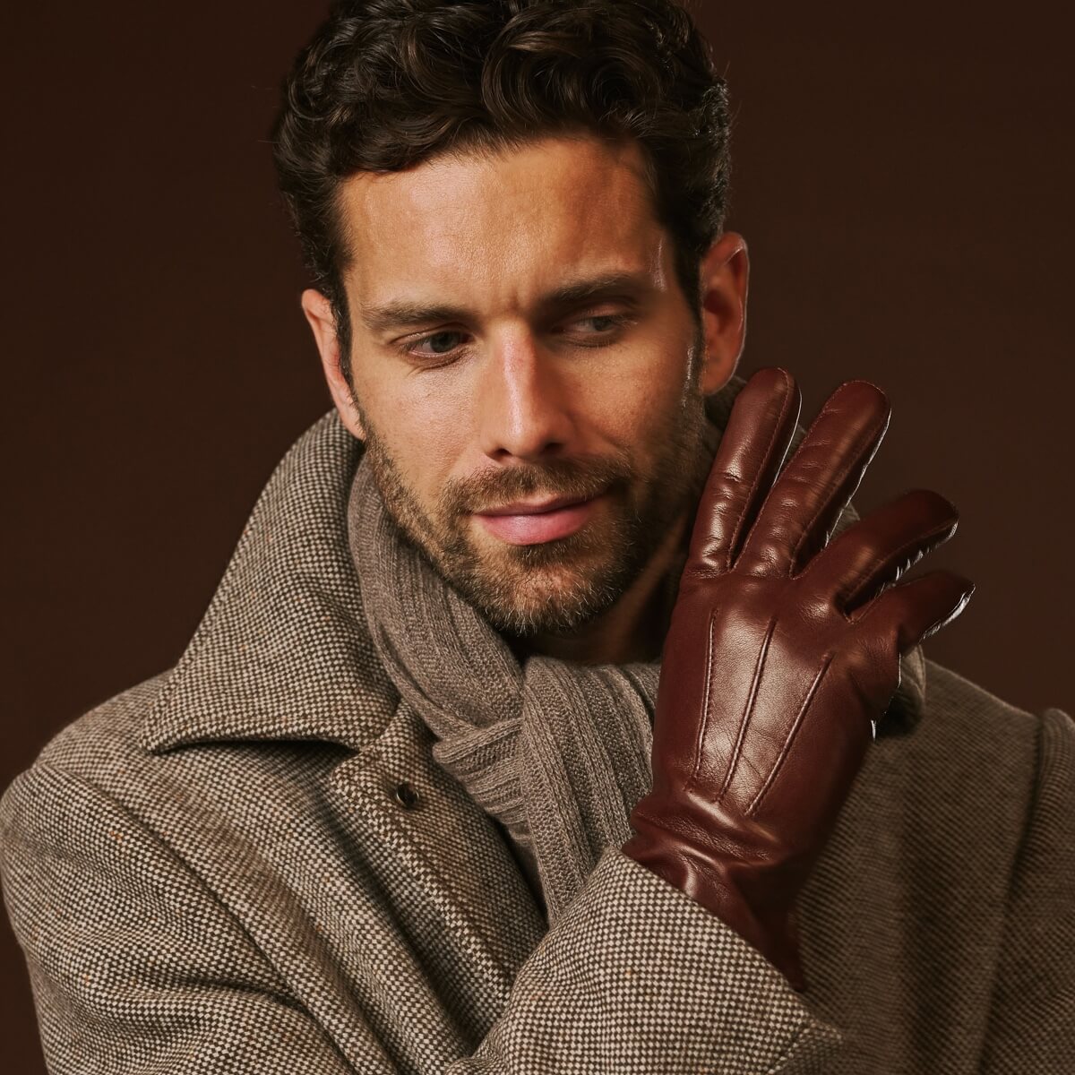 Giovanni Brown Leather Gloves: Italian Craftsmanship with Cashmere Lining – Premium Hand Protection for Cold Weather