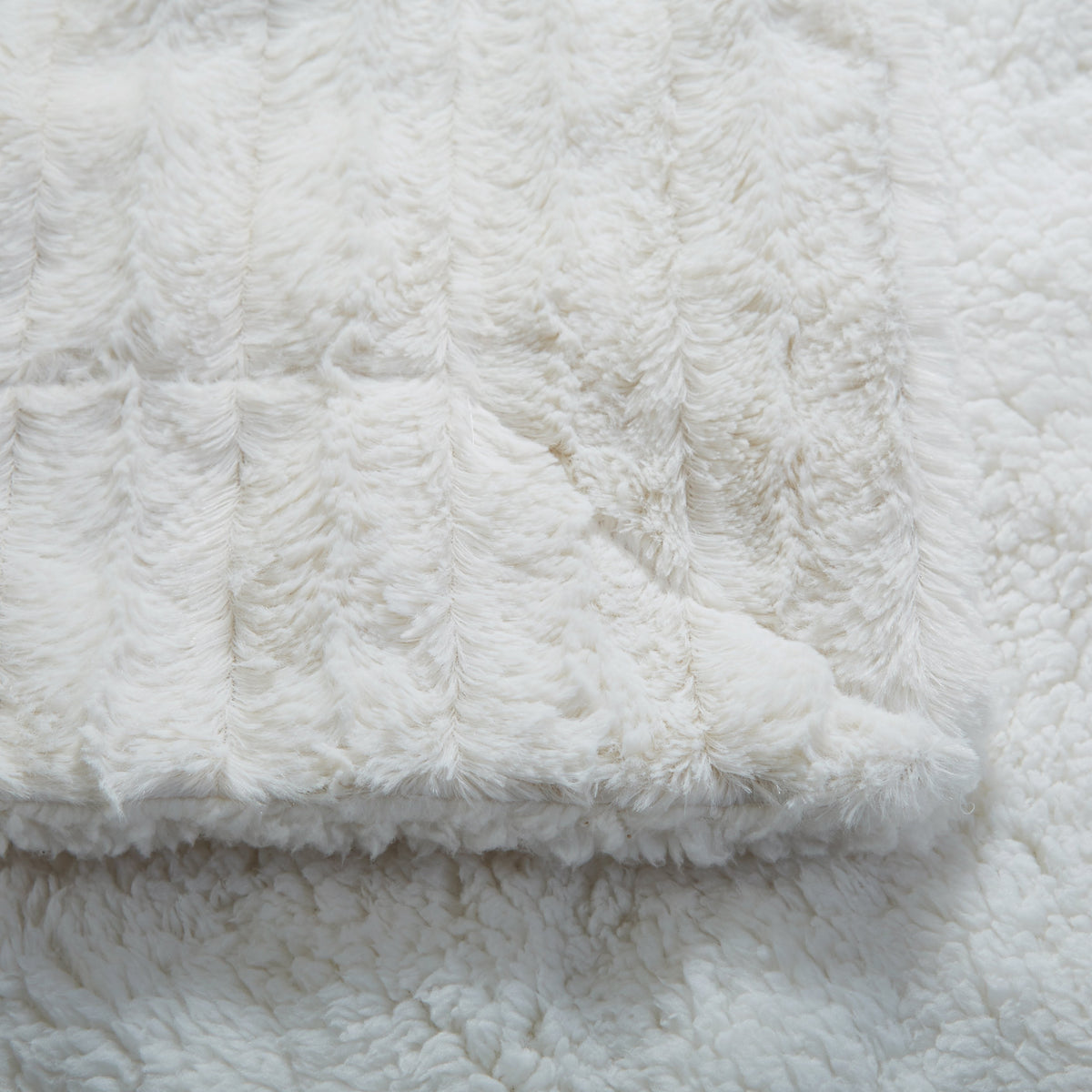 Polar Faux Fur Sherpa Throw — white ivory colorway — Sullivan Ridge & Co.