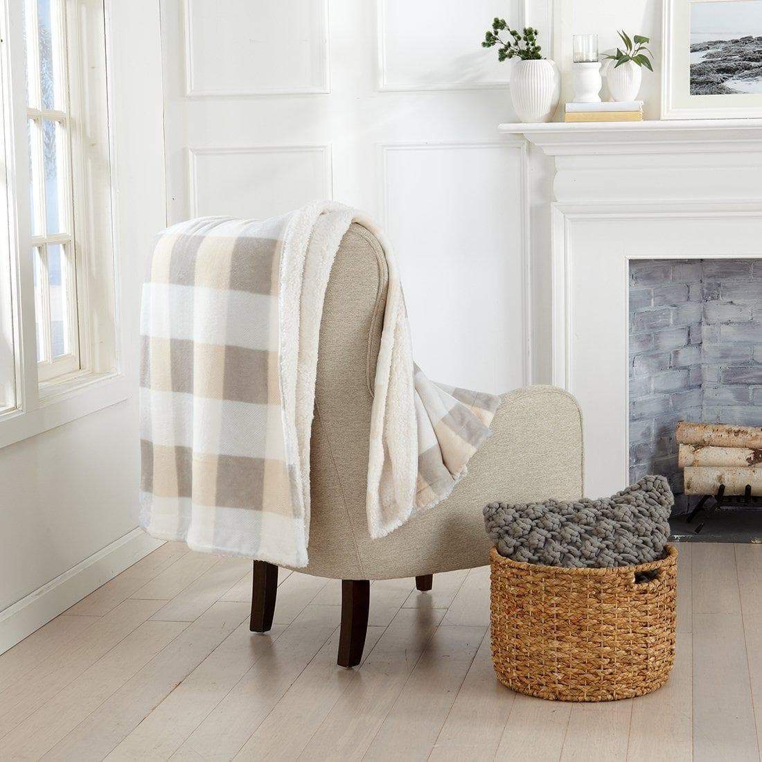 The Kinsley Sherpa Blanket — Velvet-Soft Reversible Warmth for Cozy Layering