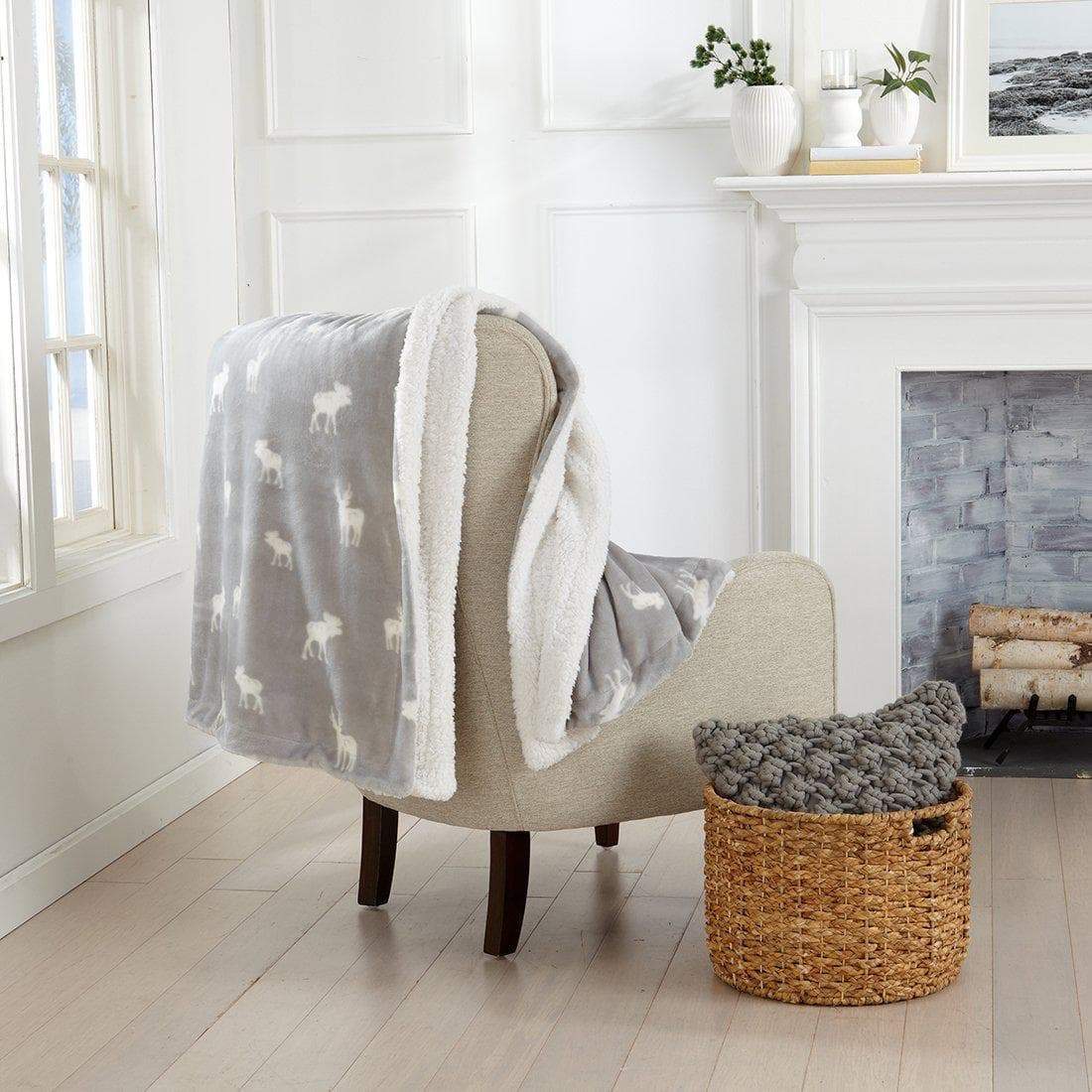 The Kinsley Sherpa Blanket — Velvet-Soft Reversible Warmth for Cozy Layering